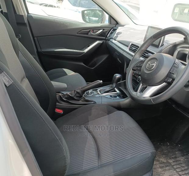Mazda Axela 2016 White - thumbnail 6