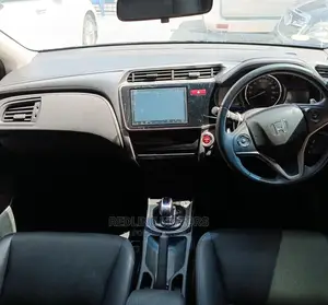 Honda Grace 1.5 Hybrid AWD 2016 Black