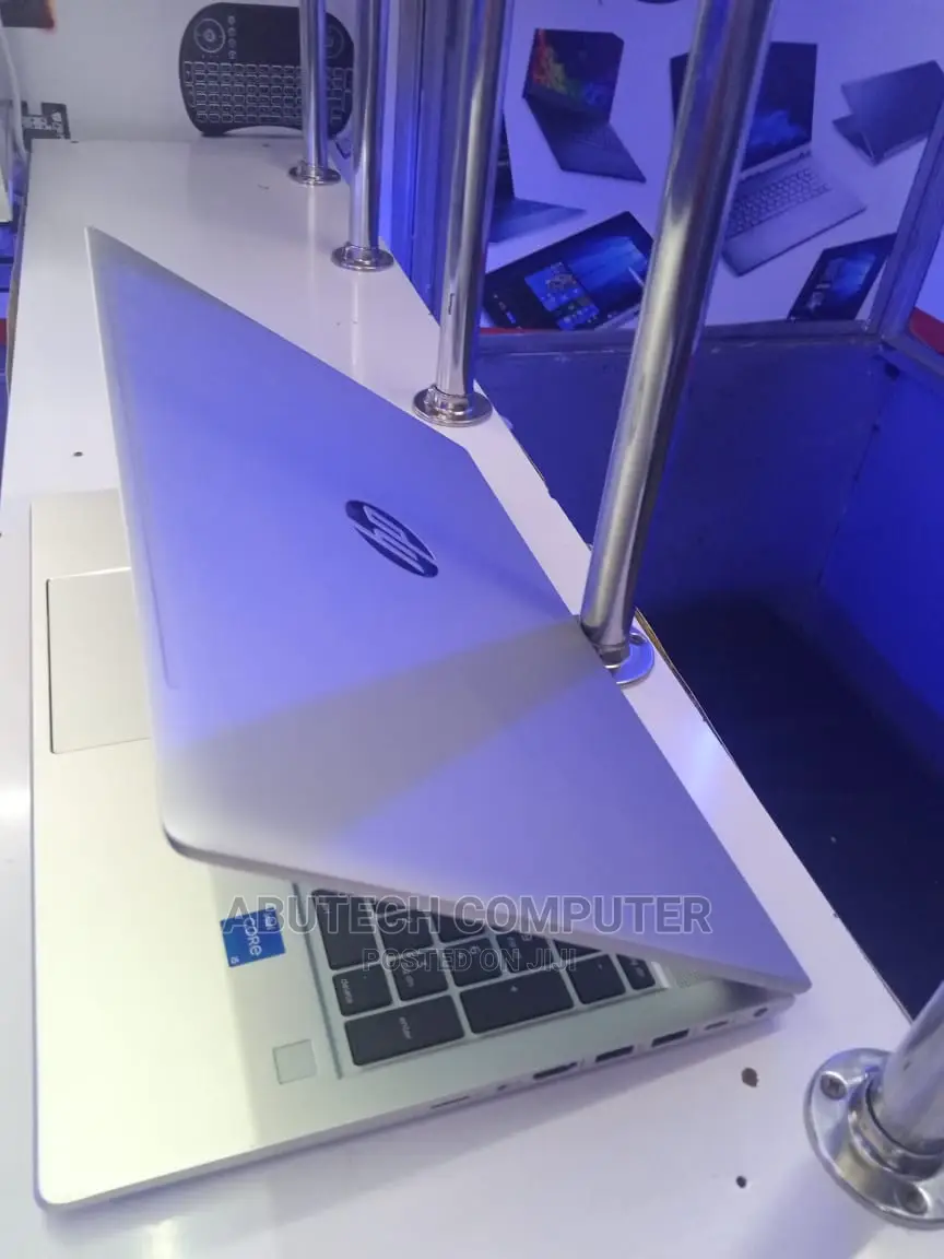 Laptop HP ProBook 450 G8 8GB Intel Core I5 SSD 256GB