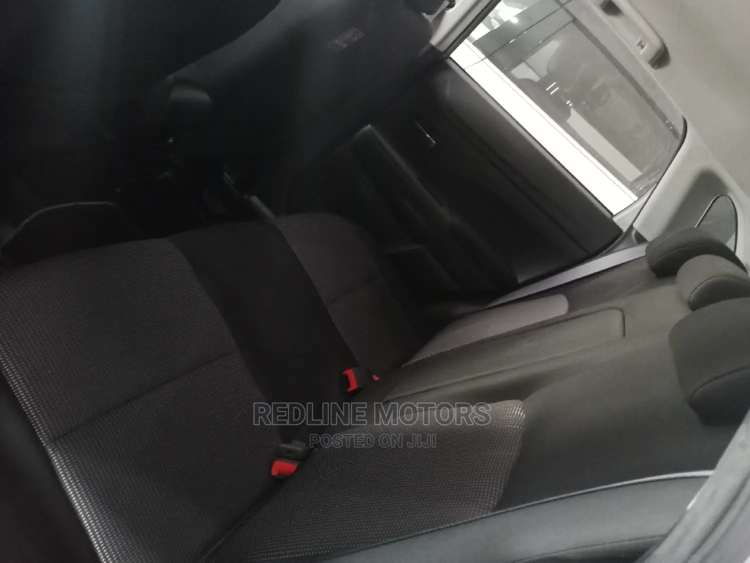 Mitsubishi RVR 2016 White
