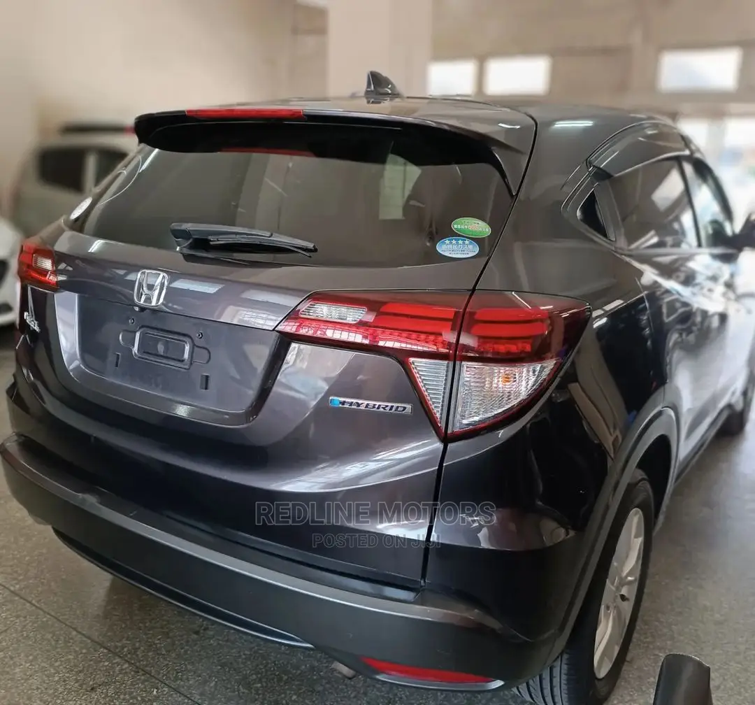 Honda Vezel 2016 Gray
