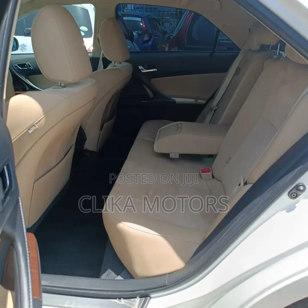 Toyota Mark X 2016 Pearl