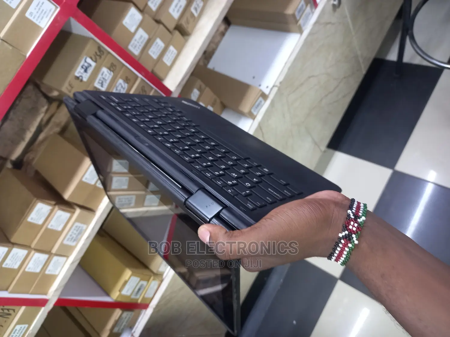 Laptop Lenovo Yoga 11e 4GB Intel Celeron HDD 500GB