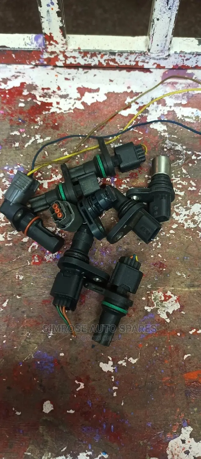 Camshaft and Crankshaft Sensors for Nissan.