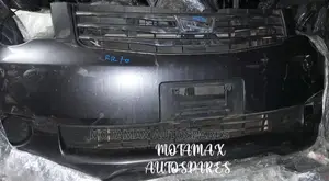 Toyota Noah ZRR70 Nosecut