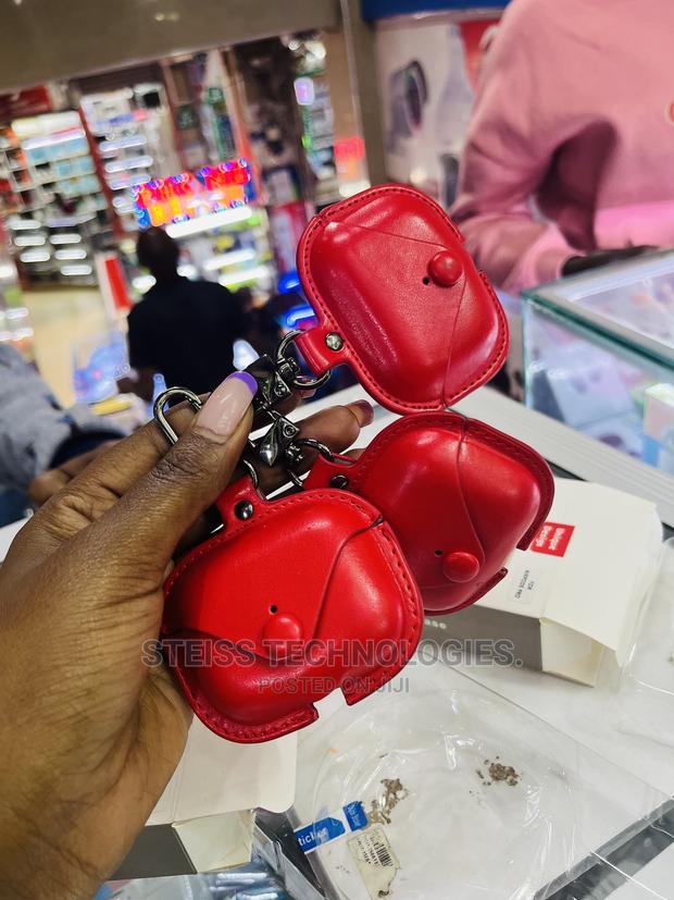 Airpods Pro Case Red. - thumbnail 2