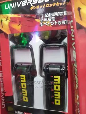 Momo Universal Bumper Clips