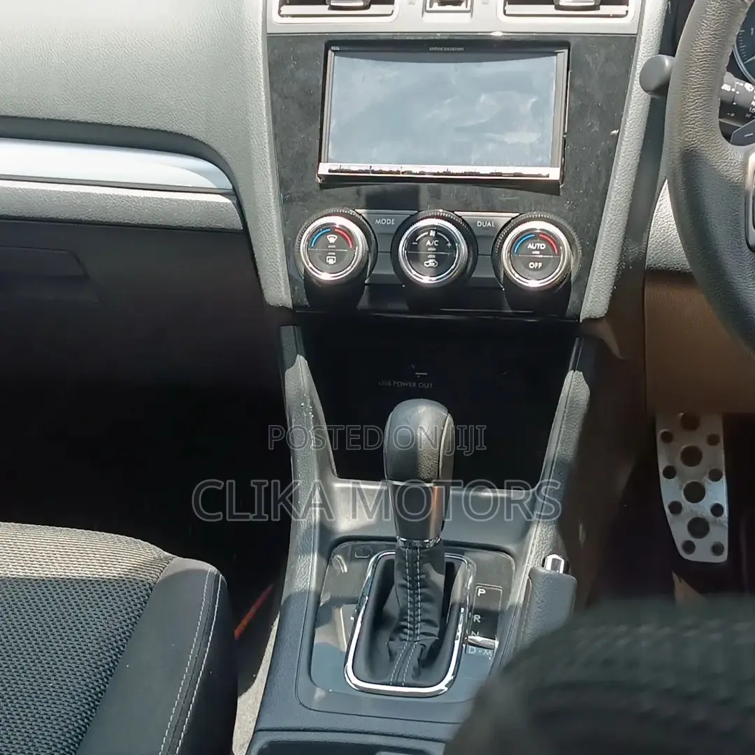 Subaru XV 2016 Silver
