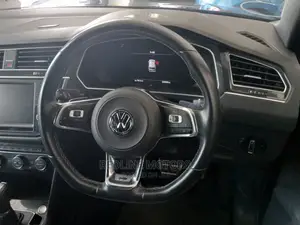 Volkswagen Tiguan 2017 Black