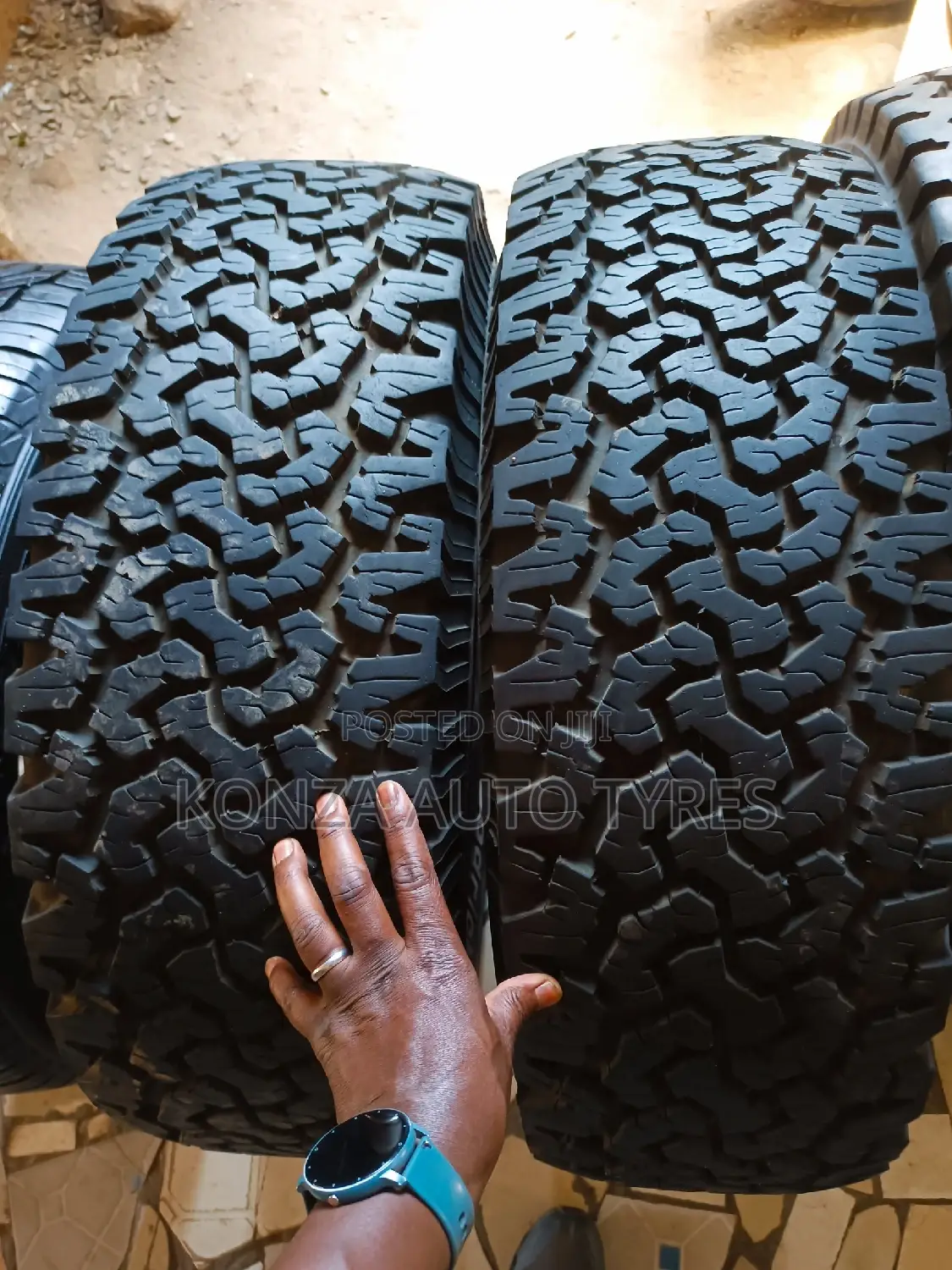 Toyota Landcruiser V8 Sports Rims With Tyres