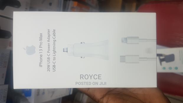 iPhone 13 Pro Max Power Adapter - main view