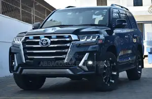 Toyota Land Cruiser 4.6 V8 VXR 2016 Black