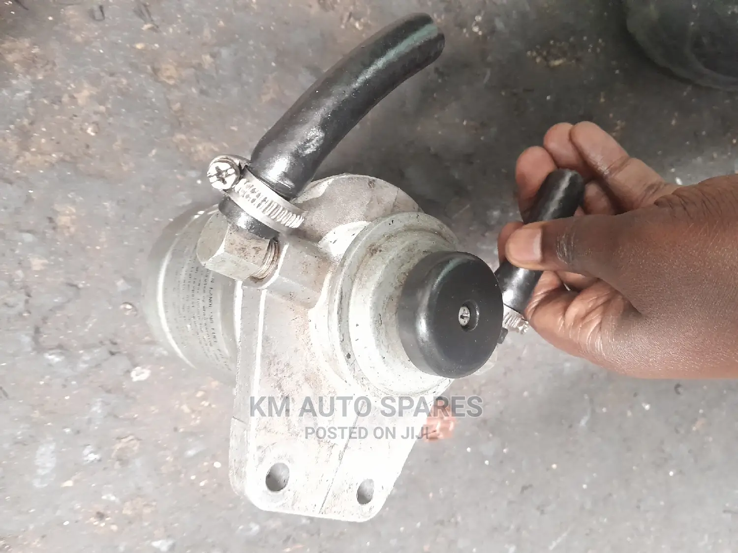 Nissan YD25 Fuel Filter Housing/Hand Pump for Nissan Navara.