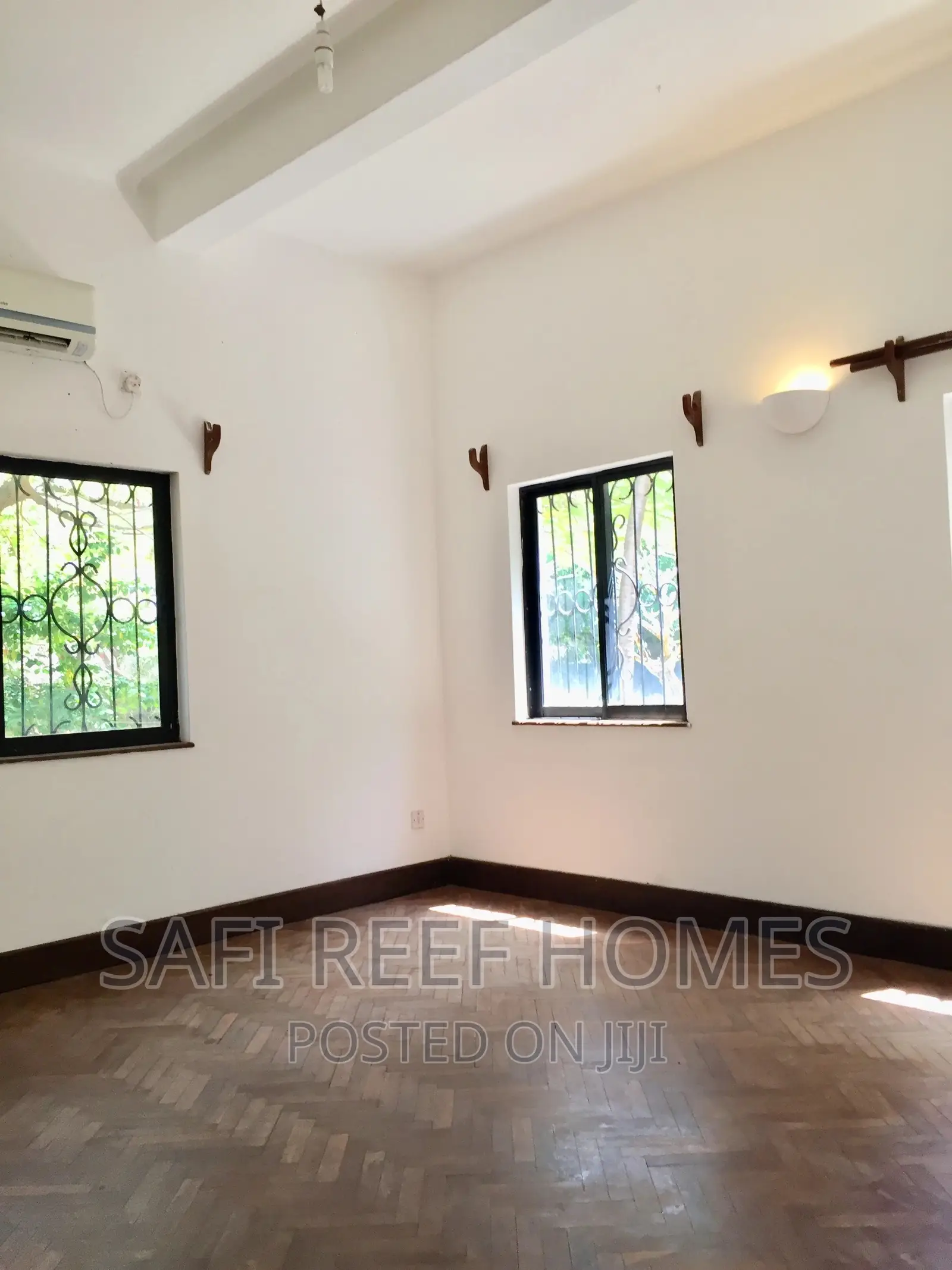 5bdrm Maisonette in Nyali for Rent