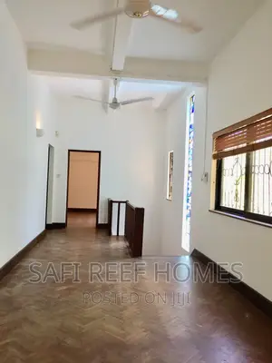 5bdrm Maisonette in Nyali for Rent
