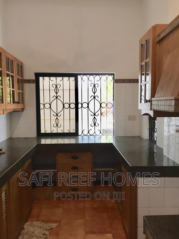 5bdrm Maisonette in Nyali for Rent - thumbnail 15