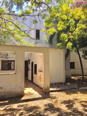 5bdrm Maisonette in Nyali for Rent