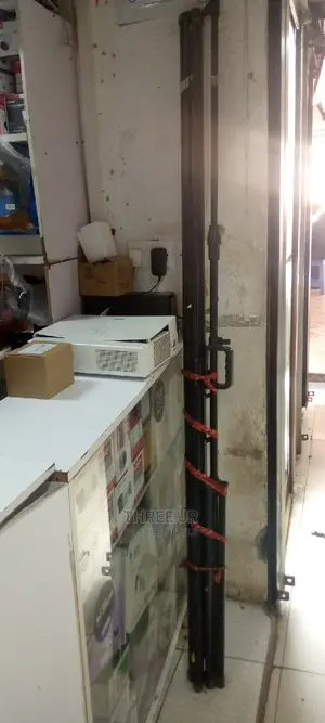 Electric Projection Screen Available on Sale