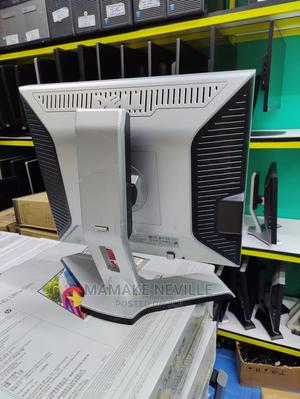 Dell 19 Inches Square - thumbnail 2