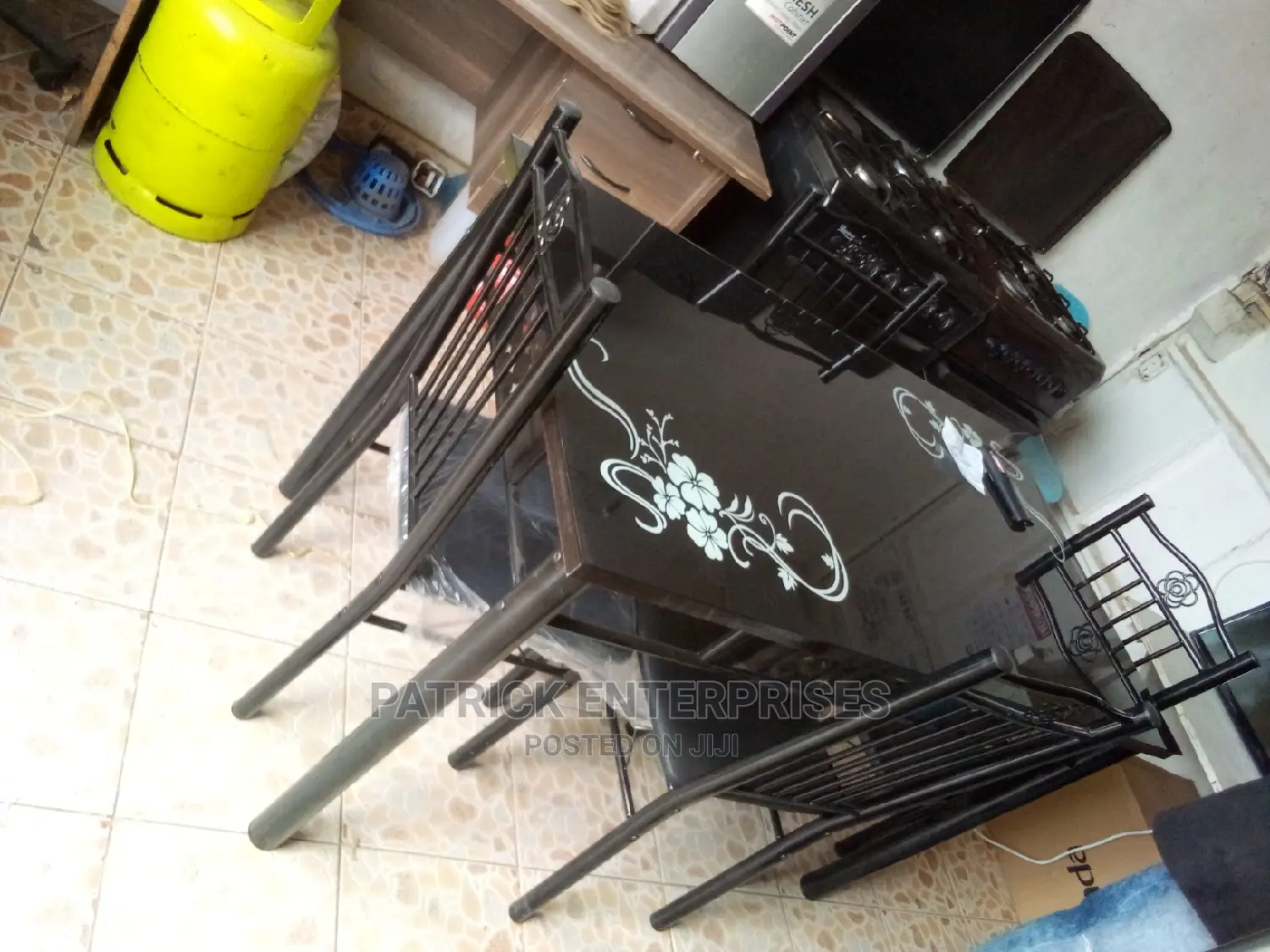 Morden Dinning Table 4 Seater