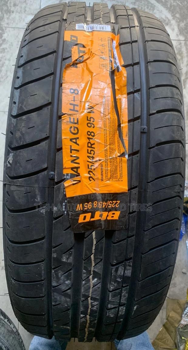 225/45r18 Boto