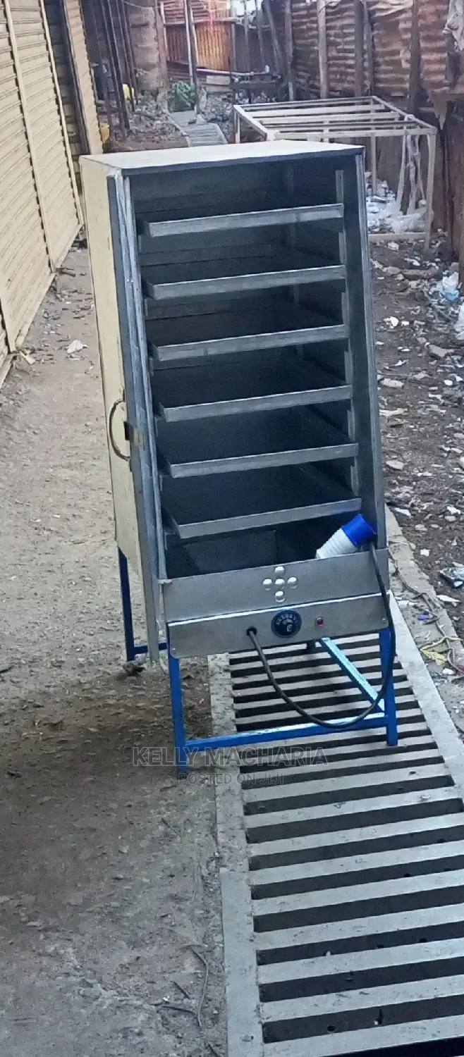 Cake's Bread  Prover