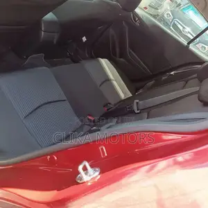 Mazda Axela 2016 Red
