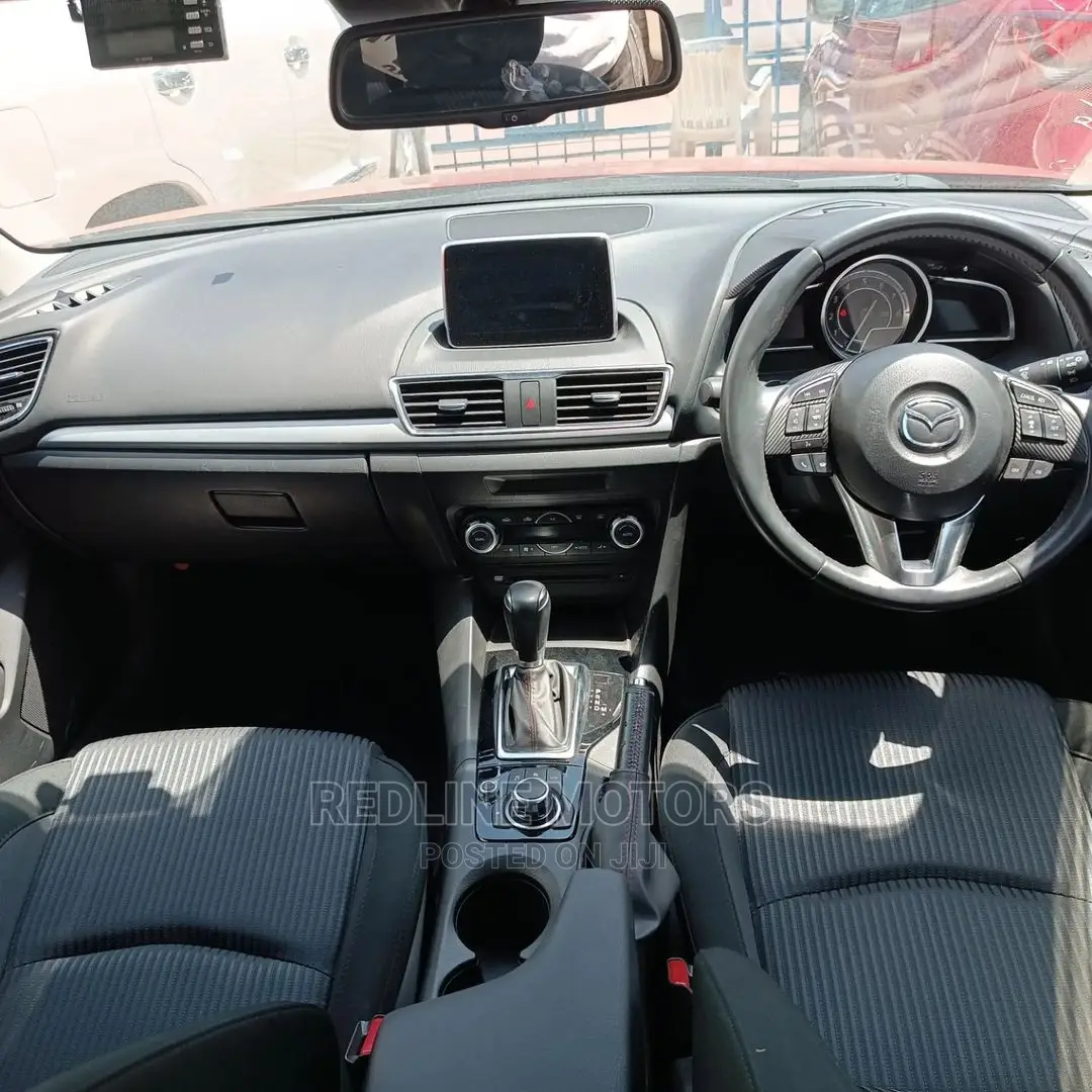 Mazda Axela 2016 Red
