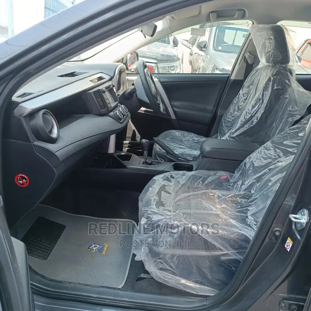 Toyota RAV4 2017 Gray