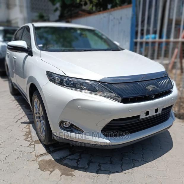 Toyota Harrier 2016 Pearl