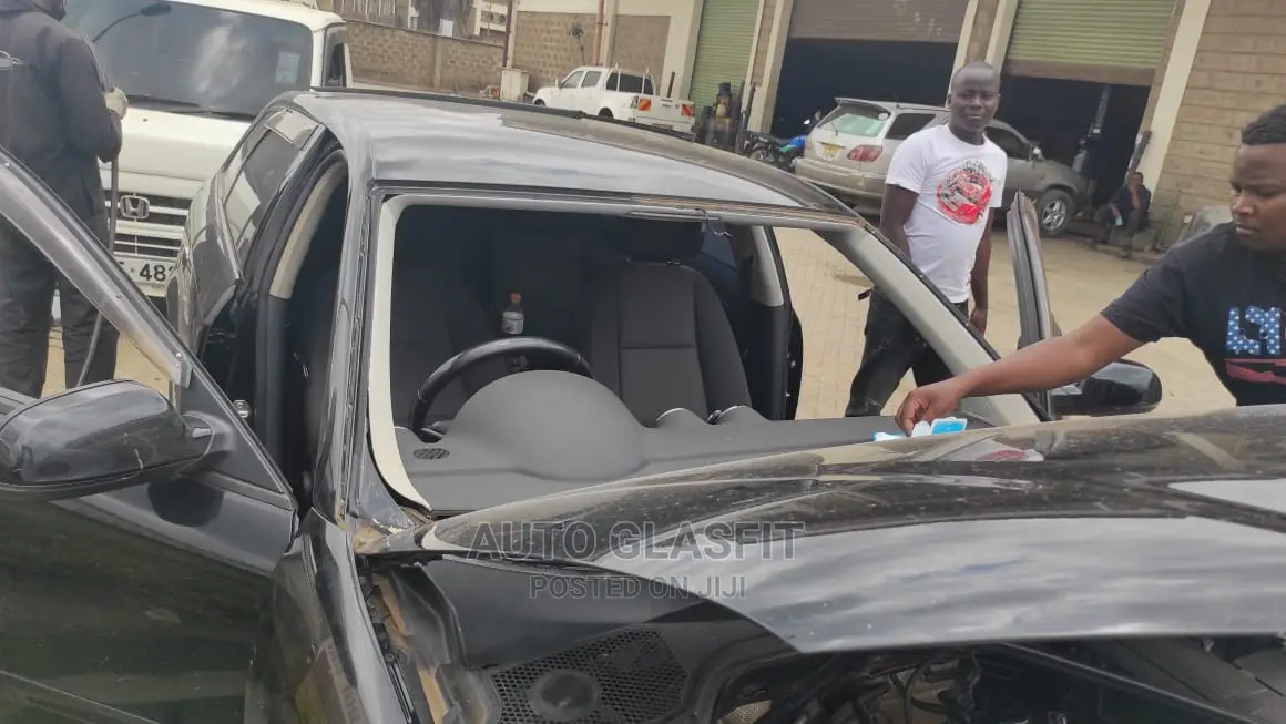 Windscreen Fitting Services