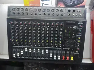 Powered Mixer 12 Channels