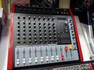 Powered Mixer 8 Channelss - main view