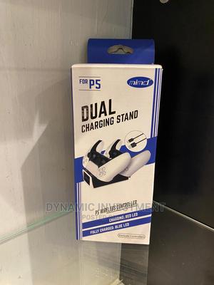 Ps5 Dual Charging Stand - thumbnail 2