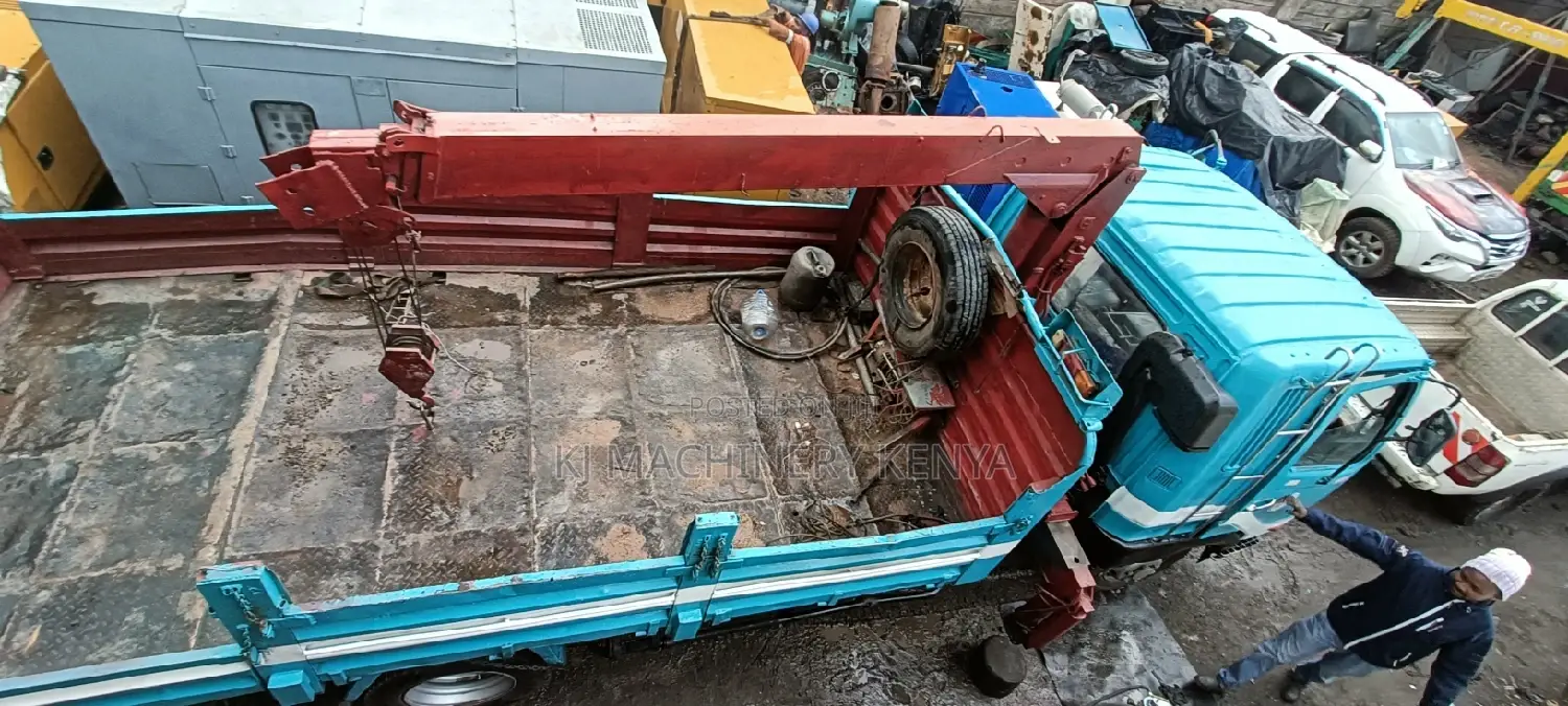 3tonne Crane Truck for Hire