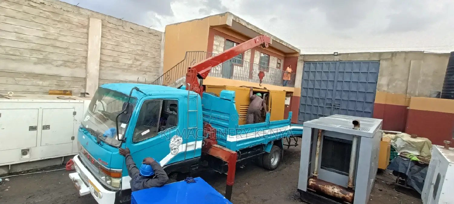 3tonne Crane Truck for Hire