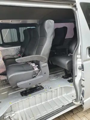 Quality Reclining and Non-Reclining Shuttle Seats