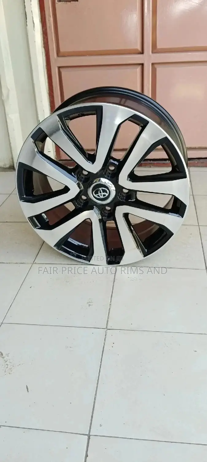 Size 18 Rims For V8