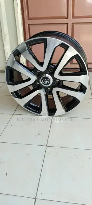 Size 18 Rims For V8