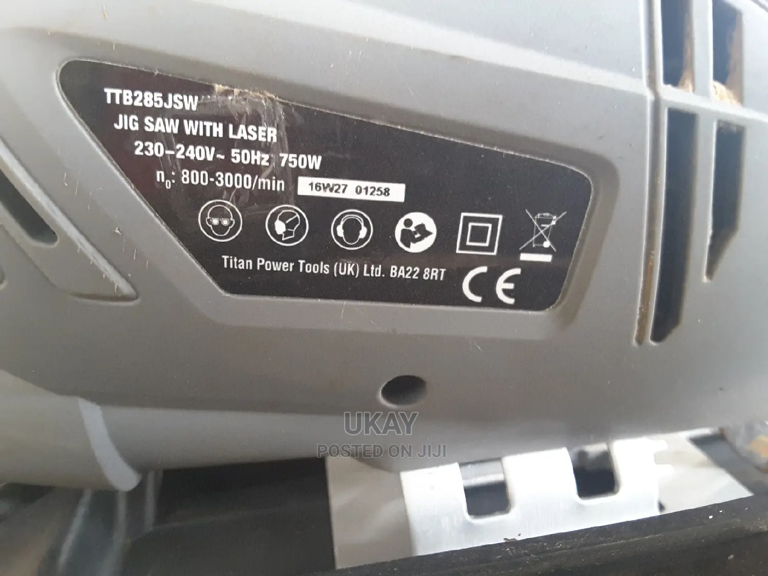 EX-UK Titan Jigsaw 240V.