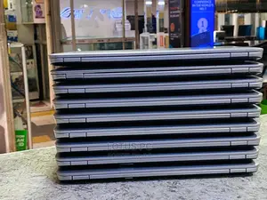 Laptop HP EliteBook 820 G3 8GB Intel Core I5 HDD 500GB