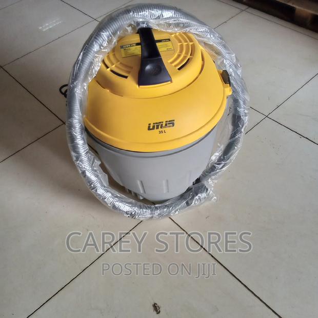 Modern Vacuum Cleaner - thumbnail 2