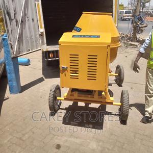 500L Concrete Mixer - thumbnail 2
