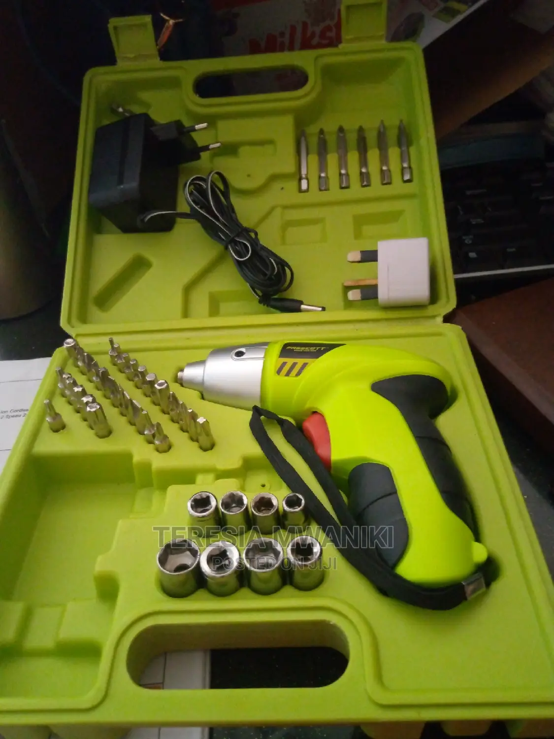 Cordless Screwdriver