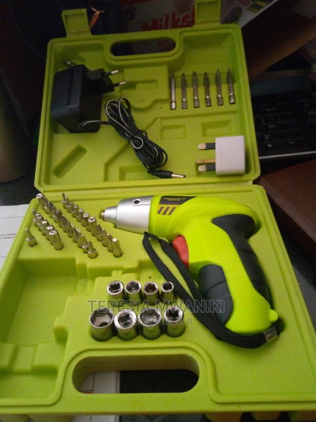 Cordless Screwdriver - thumbnail 3
