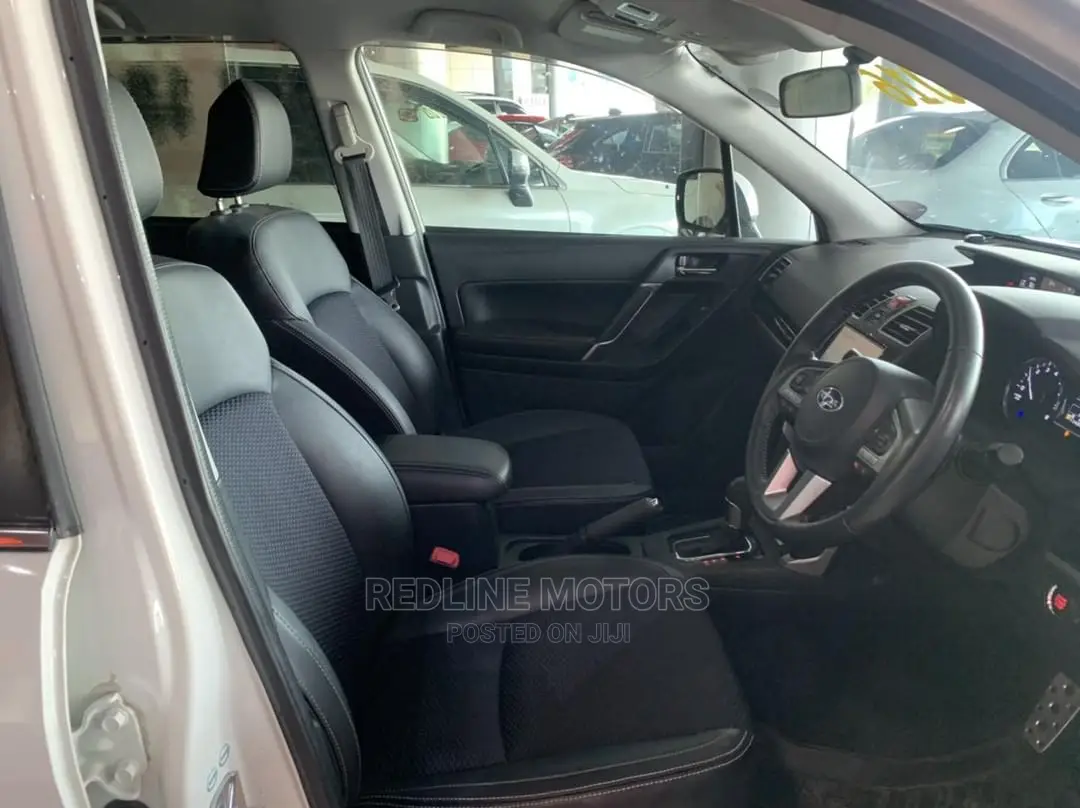 Subaru Forester 2016 Pearl