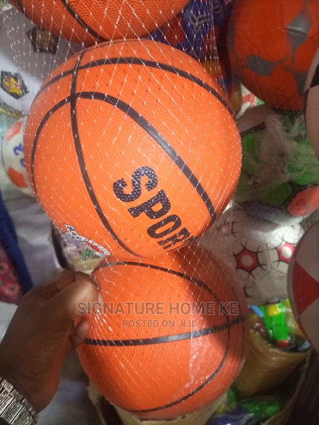Basketball Ball - thumbnail 4