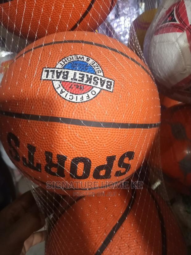 Basketball Ball - thumbnail 3