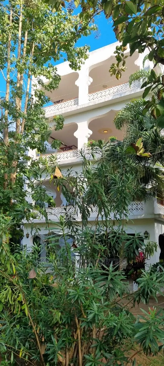 3bdrm Apartment in Mtwapa La-Marina for rent