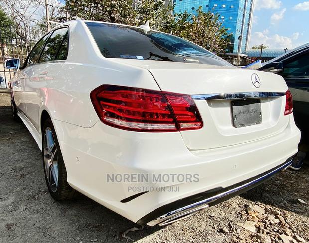 Mercedes-Benz E250 2015 Off white - thumbnail 2